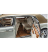 08841EWG Rolls-Royce Phantom EWB (English White/Gold) KYOSHO ORIGINAL 1/18 scale