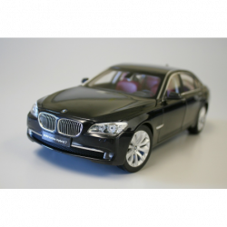 1/18 BMW ActiveHybrid 7...
