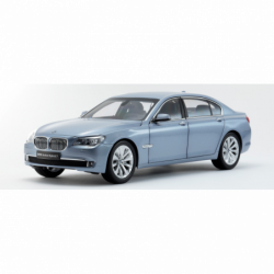 1/18 BMW ActiveHybrid 7...
