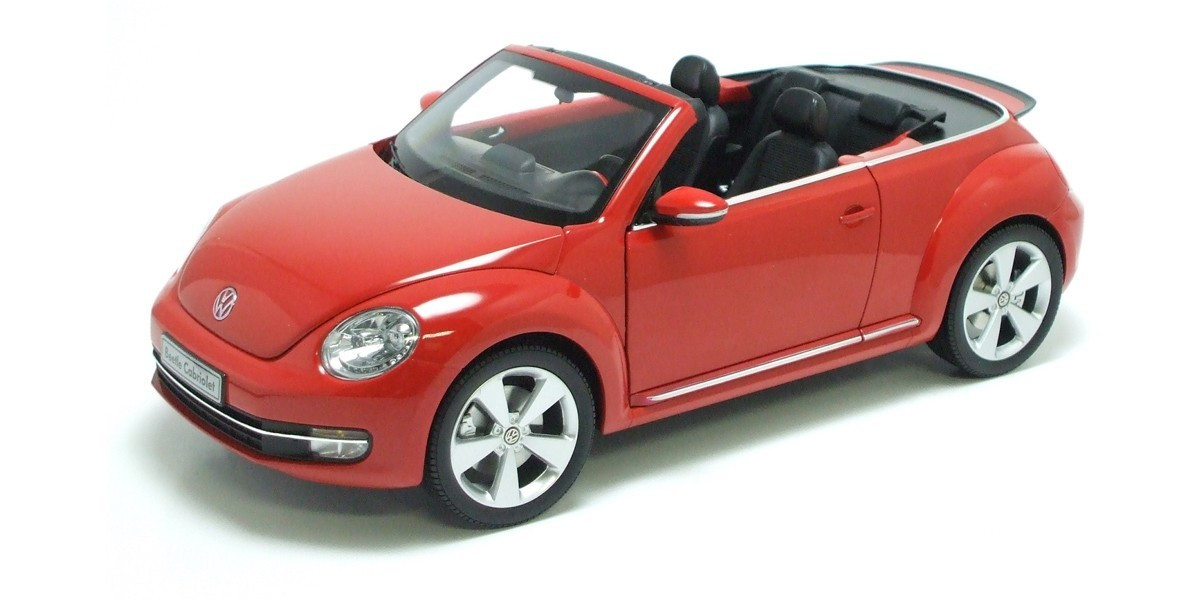 1/18 Volkswagen The Beetle convertible 2013 Tornado Red