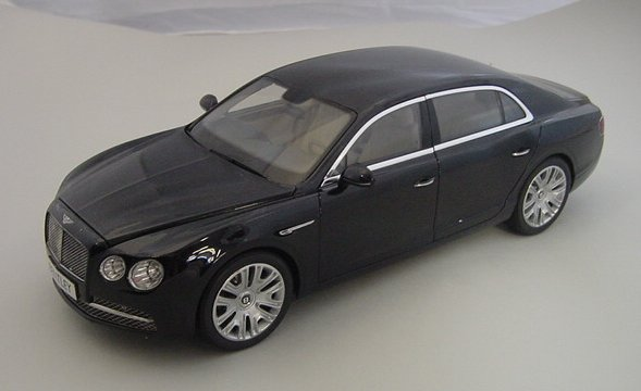 1/18 Bentley Flying Spur W12 Onyx (Black)
