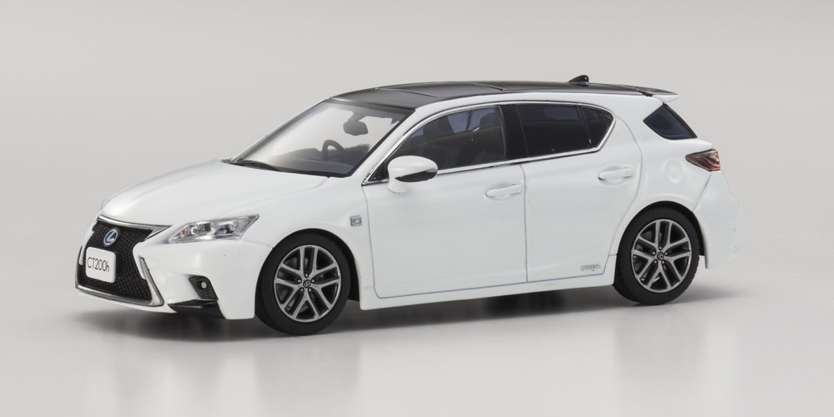 1/43 Lexus CT200h F SPORT White Nova