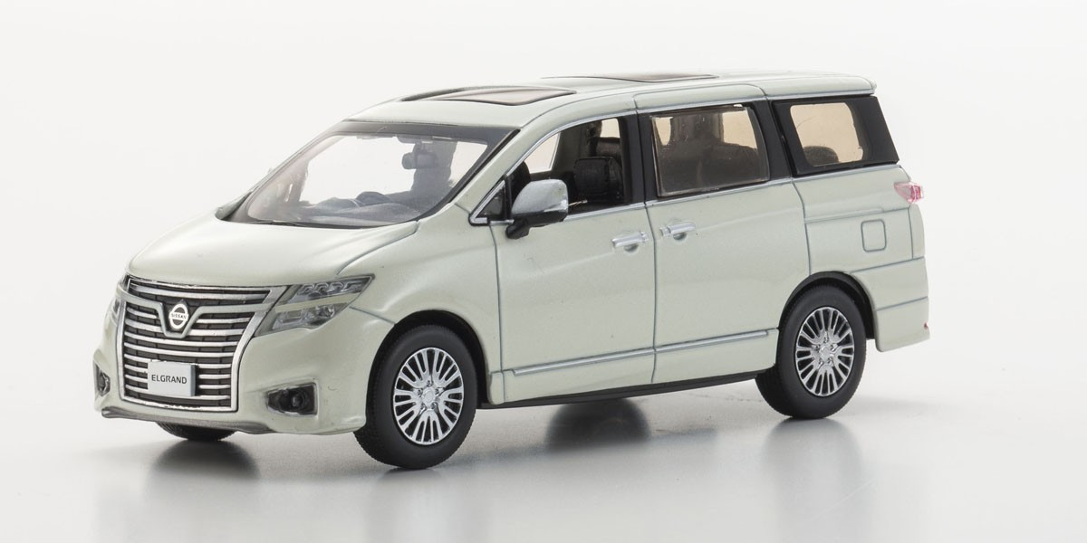 1/43 Nissan Elgrand Highway star 2014 Brilliant White 03881BW
