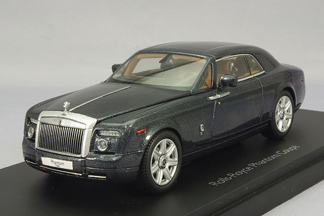 1/43 Rolls-Royce Ghost EWB Dark Tungsten 05551TG