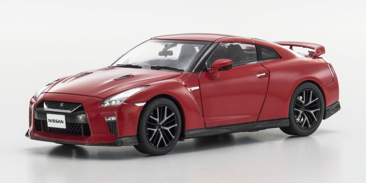 1/43 Nissan GT-R 2017 Red 03893R