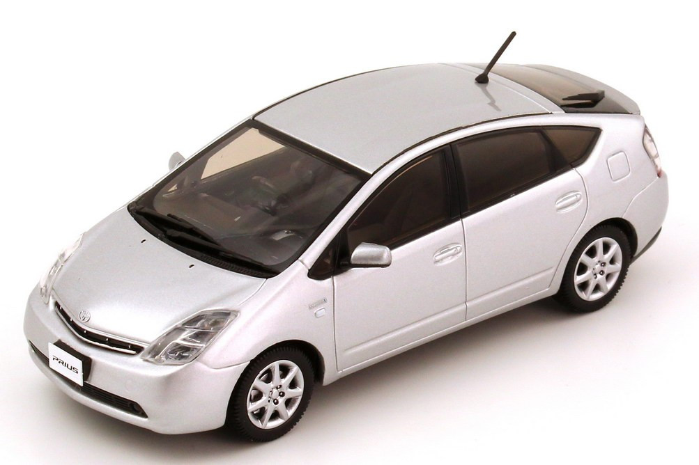 KYOSHO 1/43scale Toyota Prius "G" Touring Selection Silver Metallic 03781S