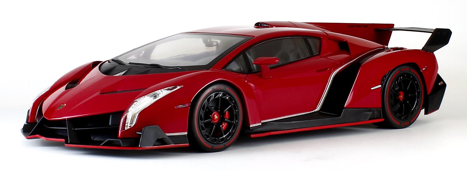 OUSIA 1/18 Lamborghini Veneno Metallic Red