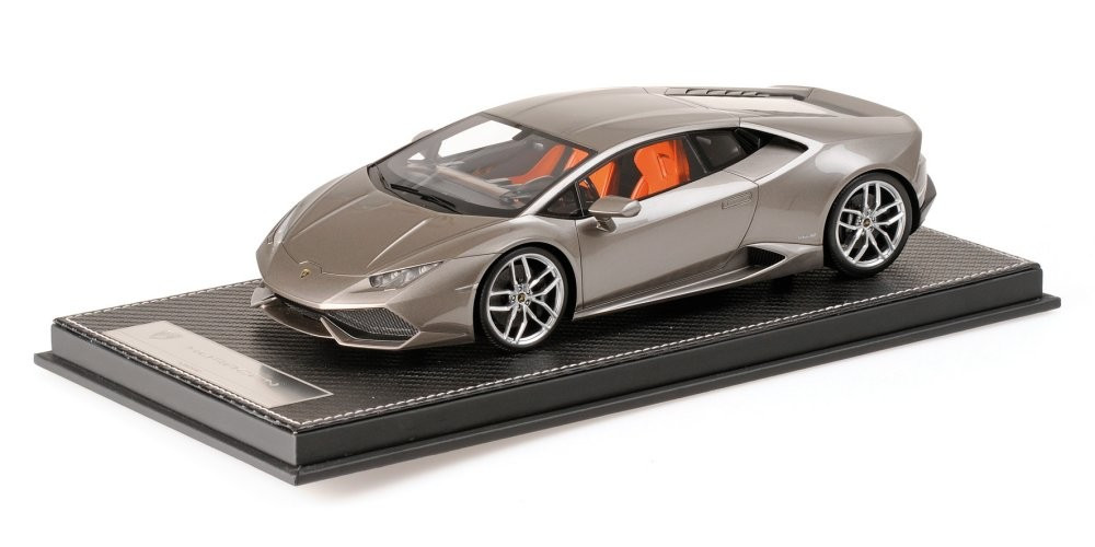 1/18 Lamborghini Huracan LP 610-4 Grey