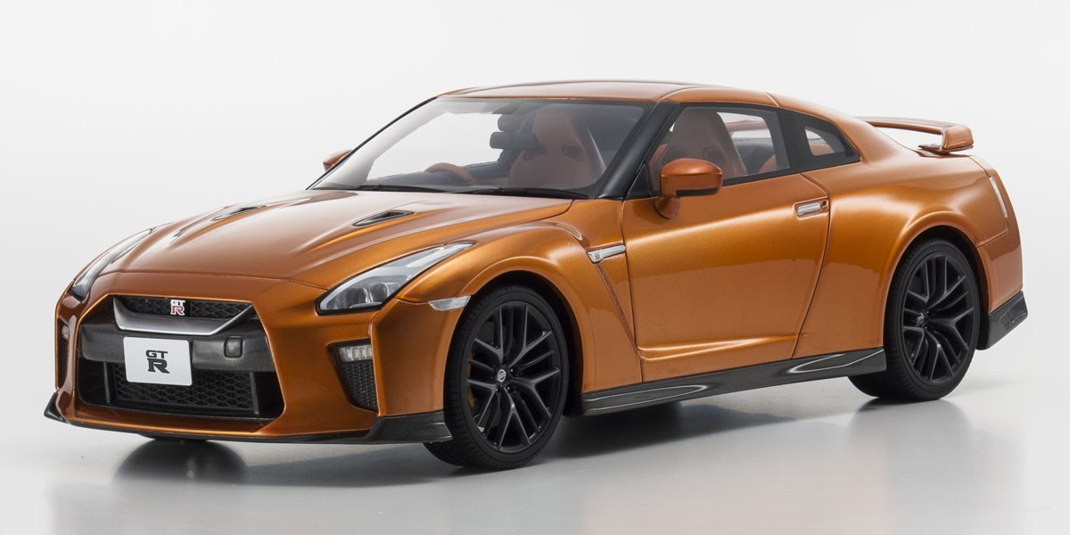 SAMURAI 1/18 Nissan GT-R 2017 Orange