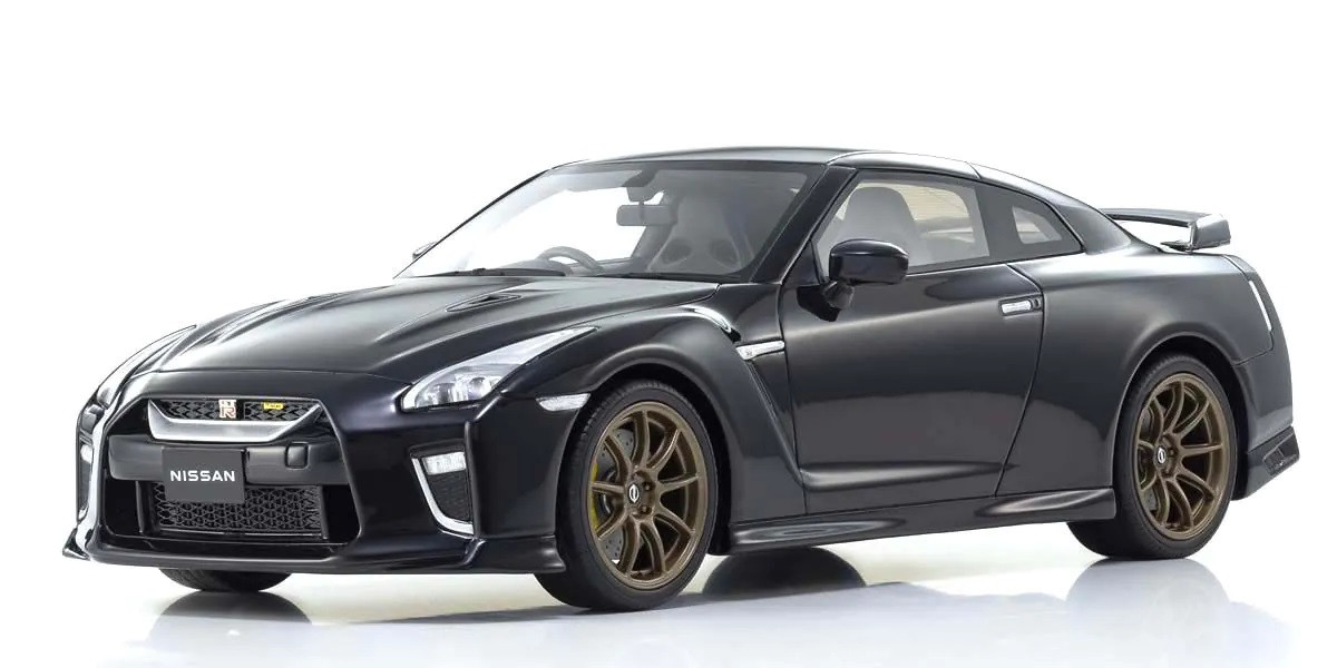 KSR18057MP Nissan GT-R Premium Edition T-Spec (Midnight Purple) SAMURAI 1/18 scale