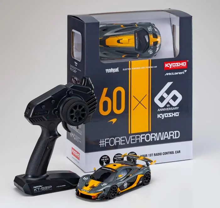 32349GO McLaren P1 GTR Kyosho / McLaren 60th Anniversary MINI-Z RWD readyset