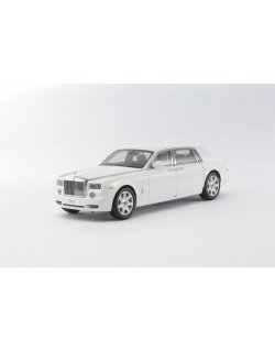 08841EW2 1/18 scale Rolls-Royse Phantom Extended (ENGLISH WHITE) KYOSHO ORIGINAL